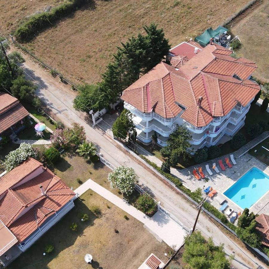 Villa Kolona Лептокария Екстериор снимка